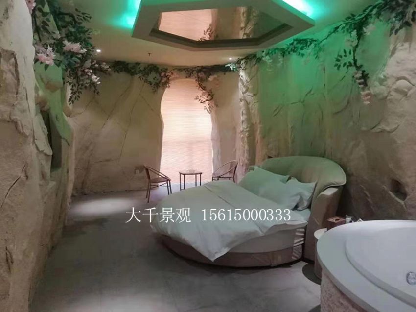 點(diǎn)擊查看詳細(xì)信息<br>標(biāo)題：綠植墻 閱讀次數(shù)：1388