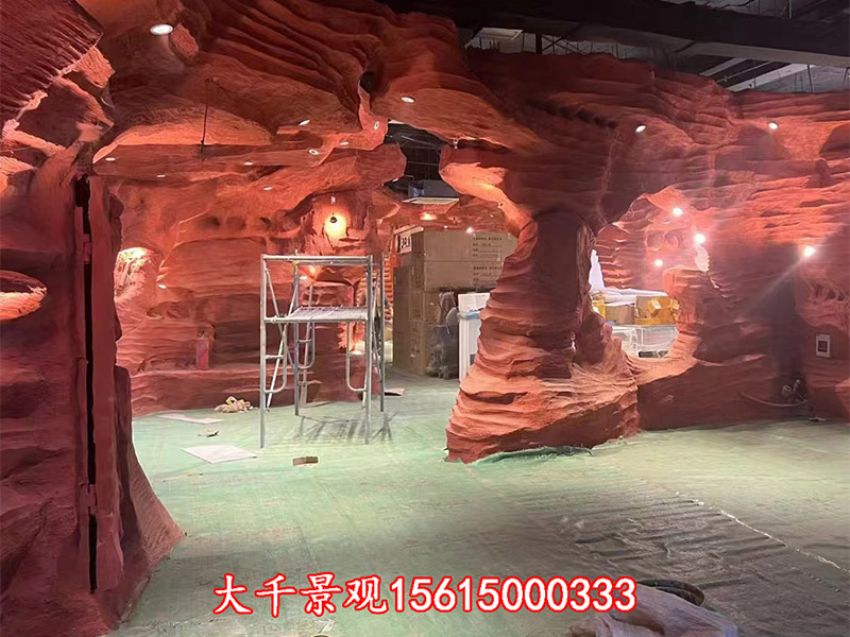 點(diǎn)擊查看詳細(xì)信息<br>標(biāo)題：溶洞民宿 閱讀次數(shù)：1137